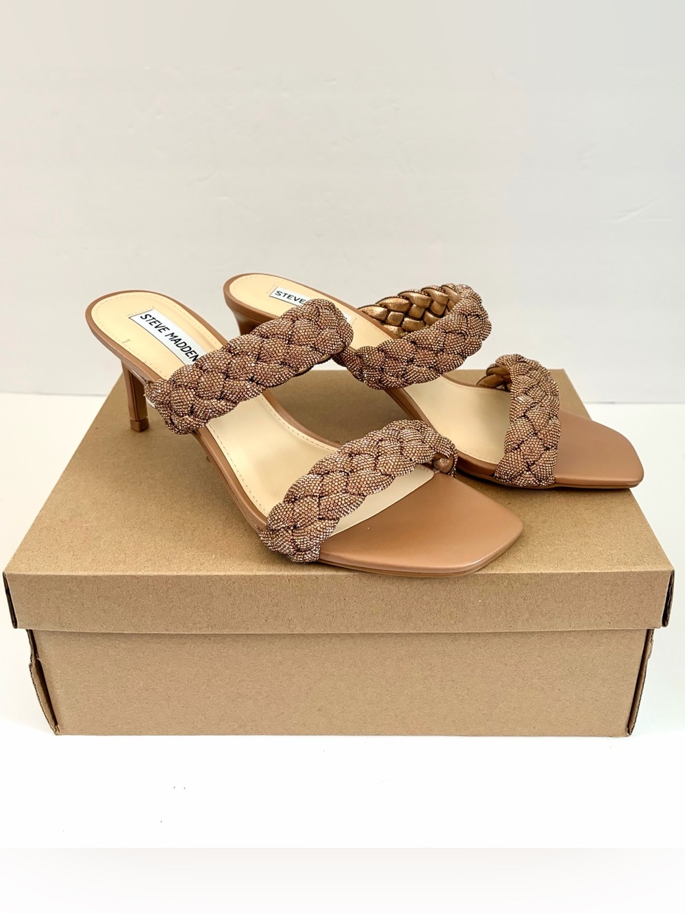 NEW Steve Madden Women’s Crystal Rhinestone Bronze Braided Strap Mid-Heel Sandal